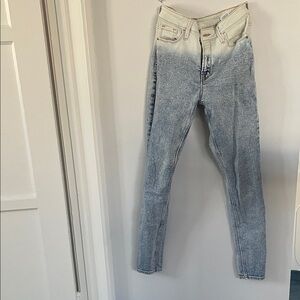 Old Navy High Rise Ombre Blue and White Jeans